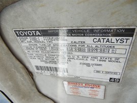 1996 TOYOTA TACOMA STANDARD CAB WHITE 2.4 AT 2WD Z19845